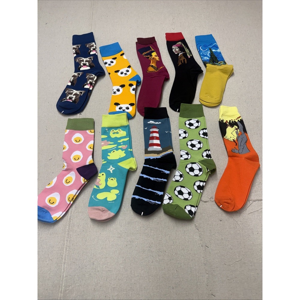 Different Touch Crew Socks Novelty Art Animal Soccer Multi 9-12 LIKE NEW